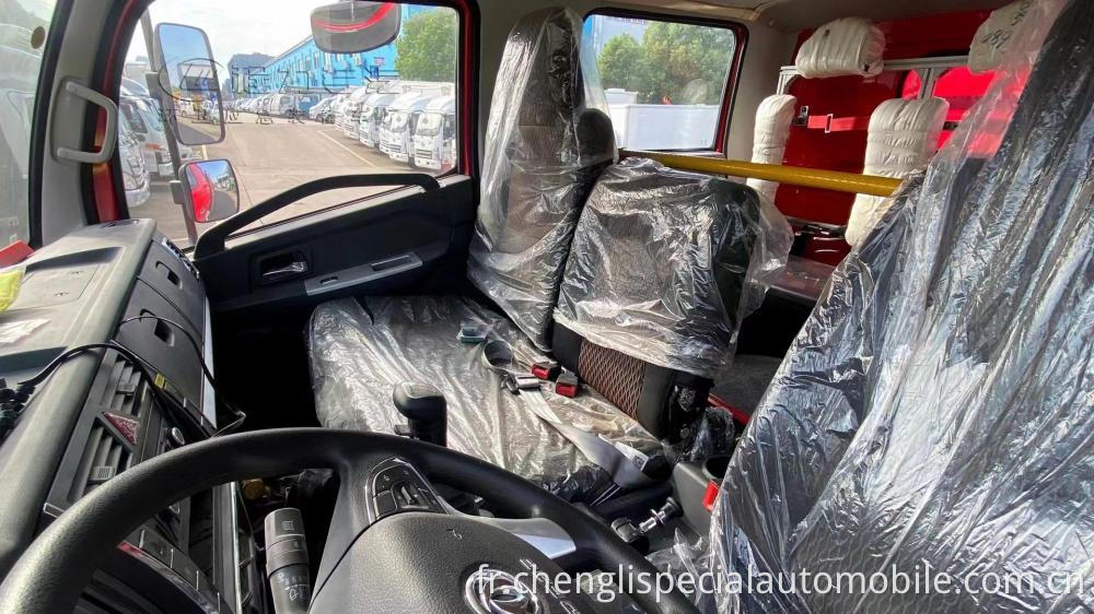 Dongfeng 3 Tons Firefighting Truck 4 Jpg